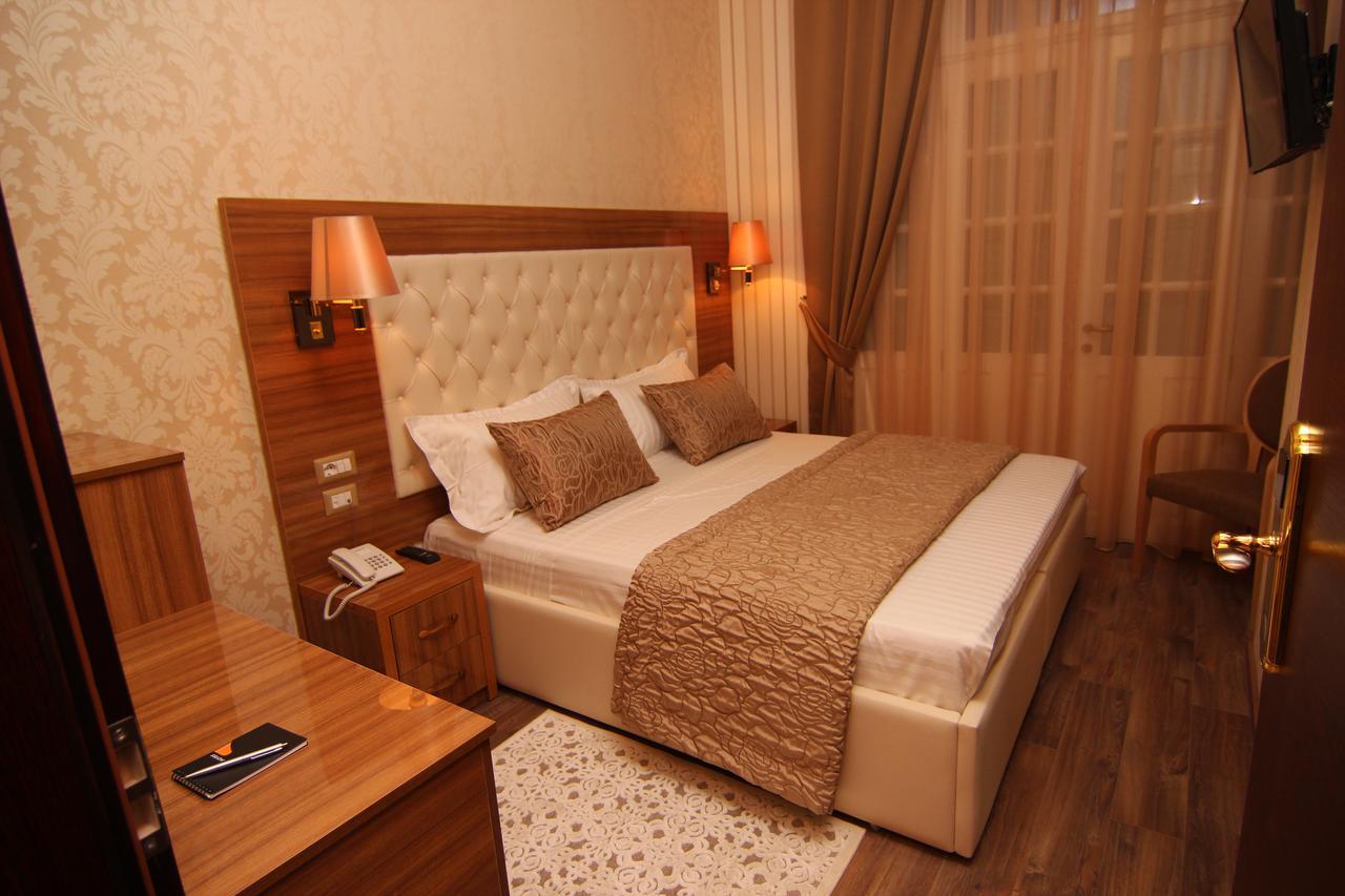 Boutique Restaurant Gloria Hotel Tirana