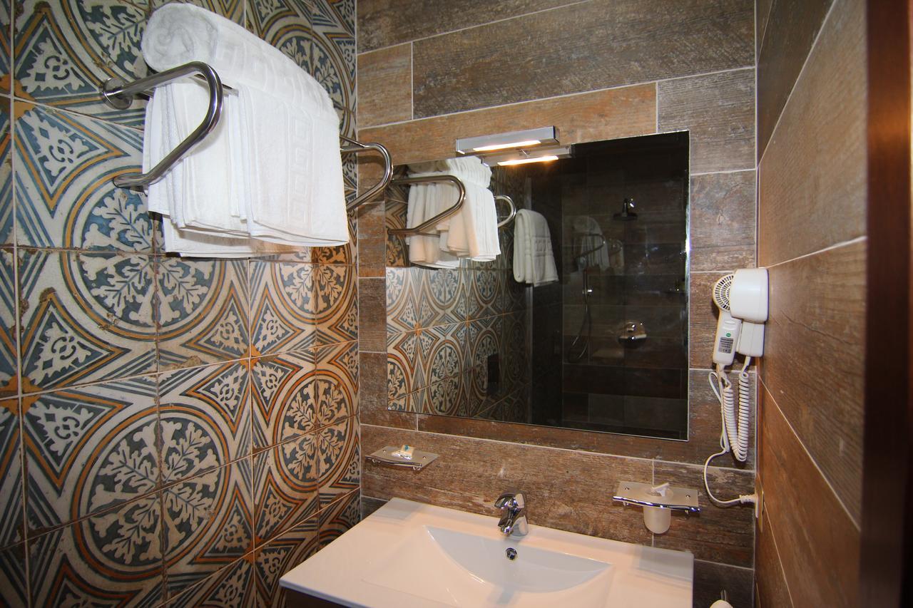 Boutique Restaurant Gloria Hotel Tirana