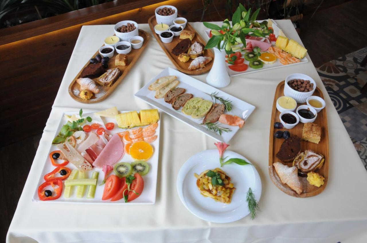 Boutique Restaurant Gloria Hotel 4*